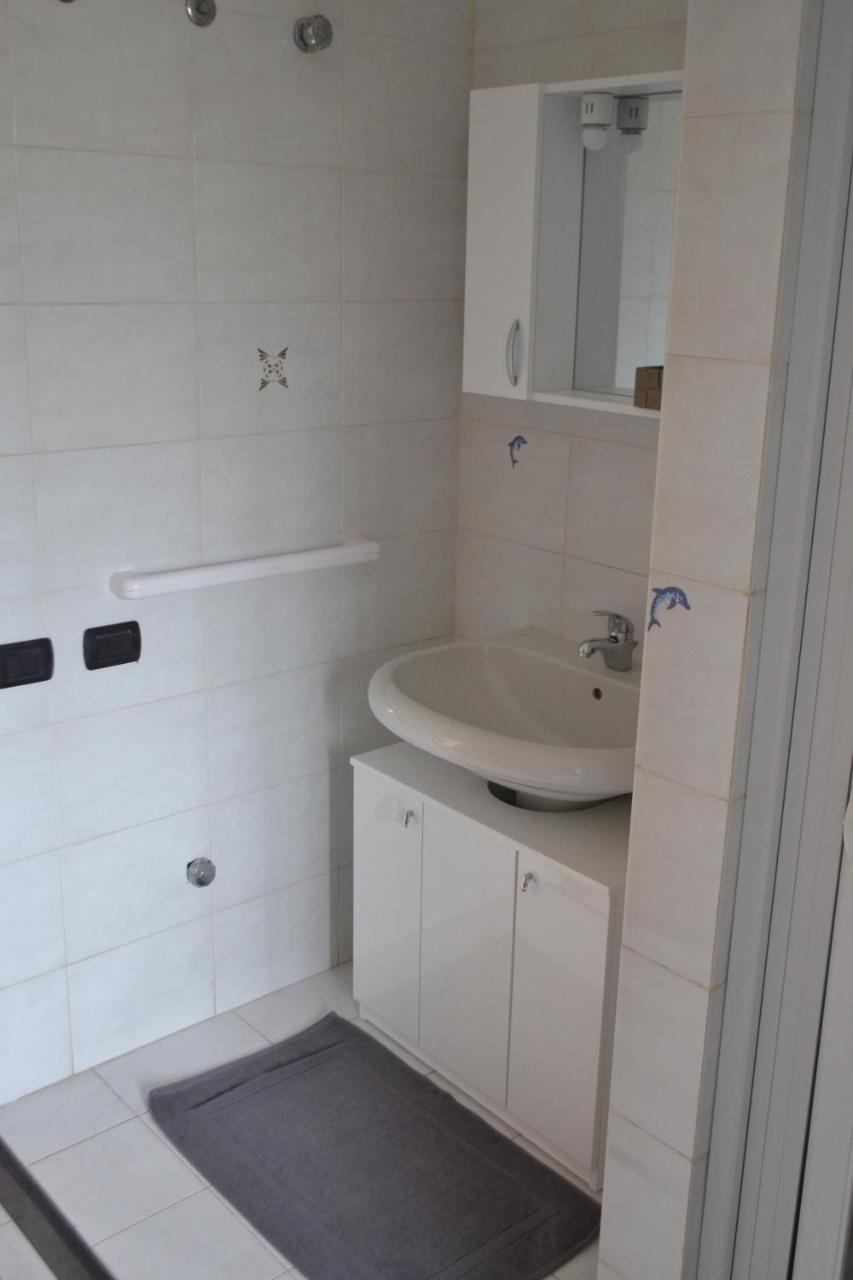 B&B Casa Di Lauro Trecase ภายนอก รูปภาพ